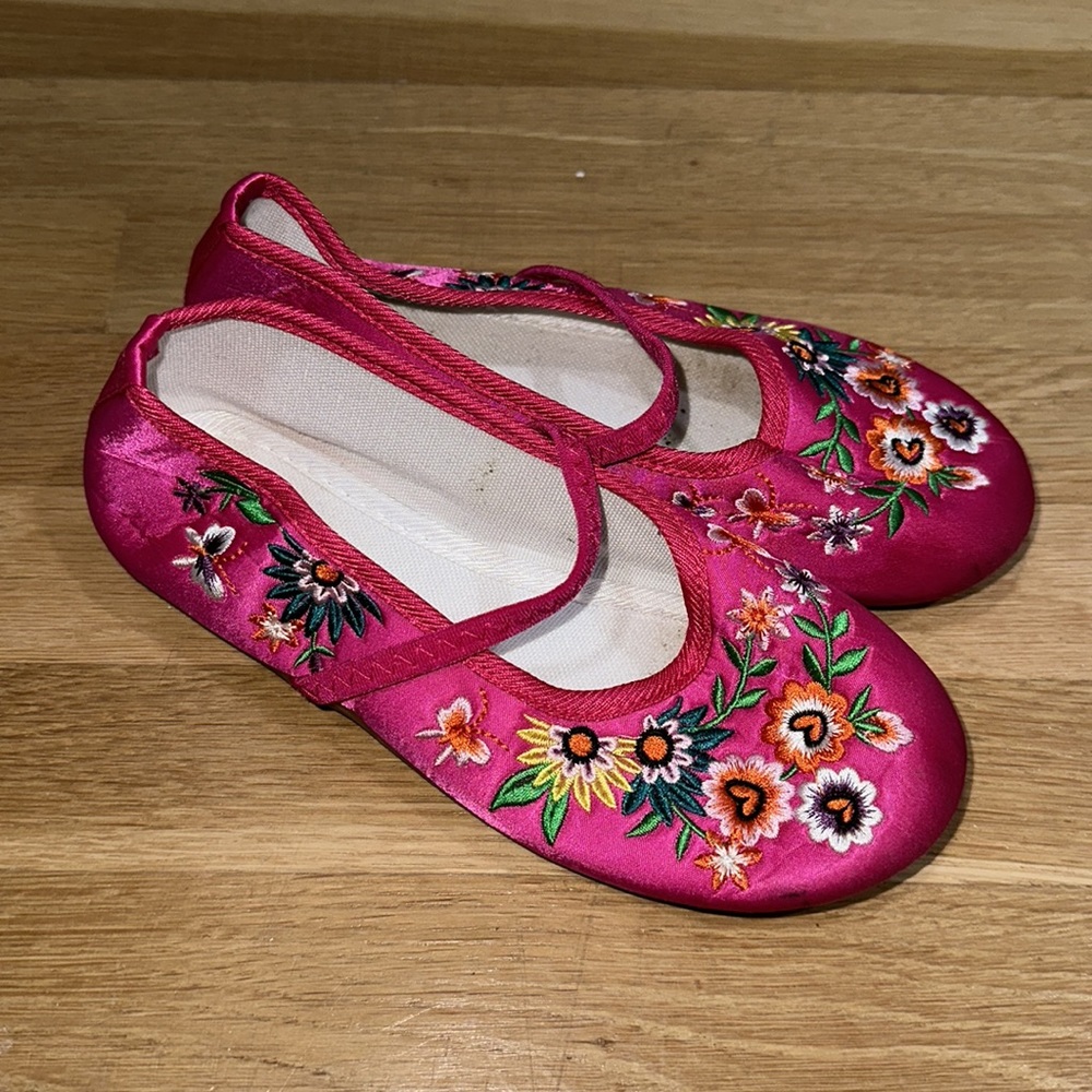 🎃Encanto Mirabel Costume Size 10 - Picture 7 of 7